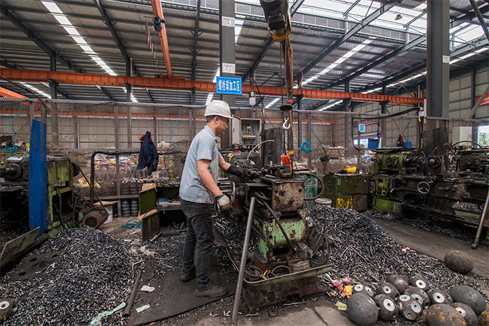 长治网架配件-螺栓球加工车间